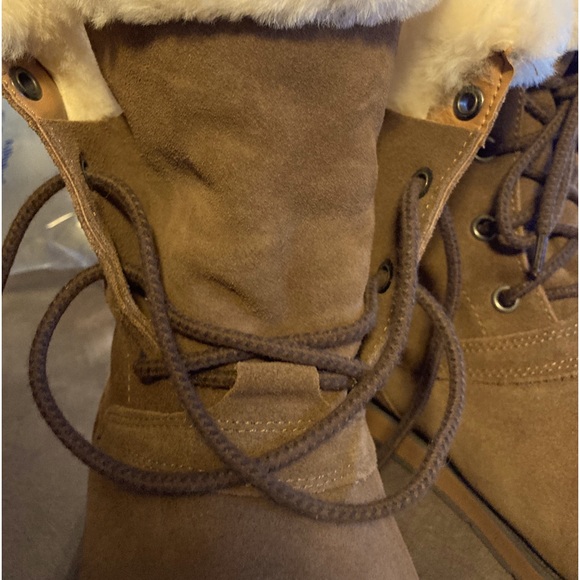 EMU Australia Boots,, - Picture 2 of 14